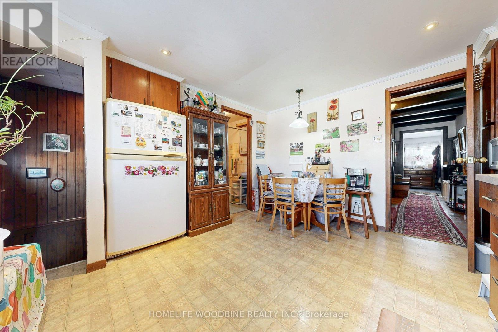 96 Boustead Avenue, Toronto, Ontario  M6R 1Y9 - Photo 19 - W12757896