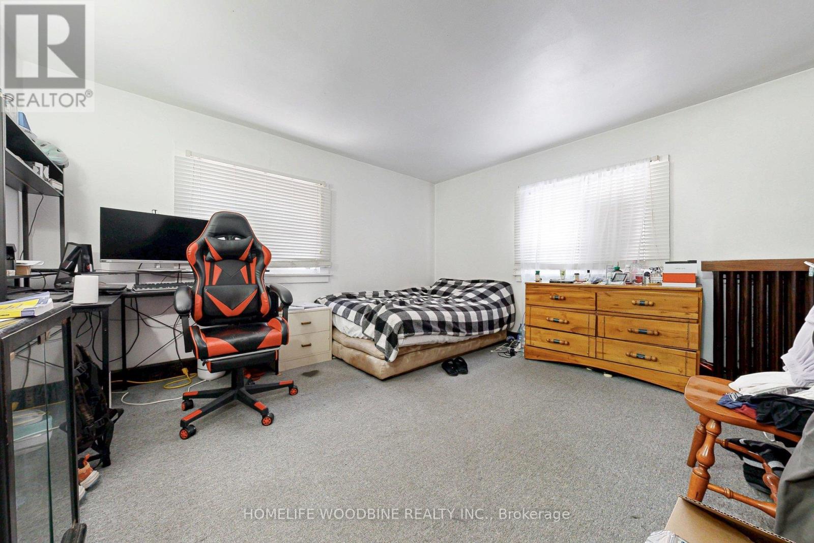 96 Boustead Avenue, Toronto, Ontario  M6R 1Y9 - Photo 29 - W12757896