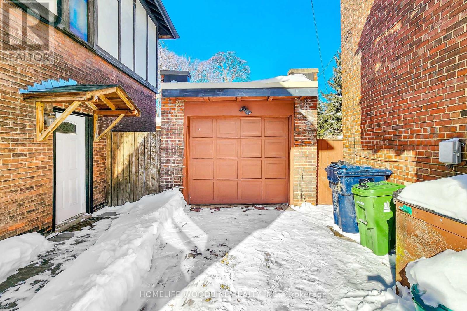 96 Boustead Avenue, Toronto, Ontario  M6R 1Y9 - Photo 47 - W12757896