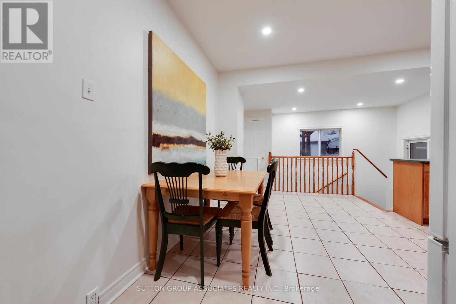 1057 St Clarens Avenue, Toronto, Ontario  M6H 3X8 - Photo 10 - W12757912