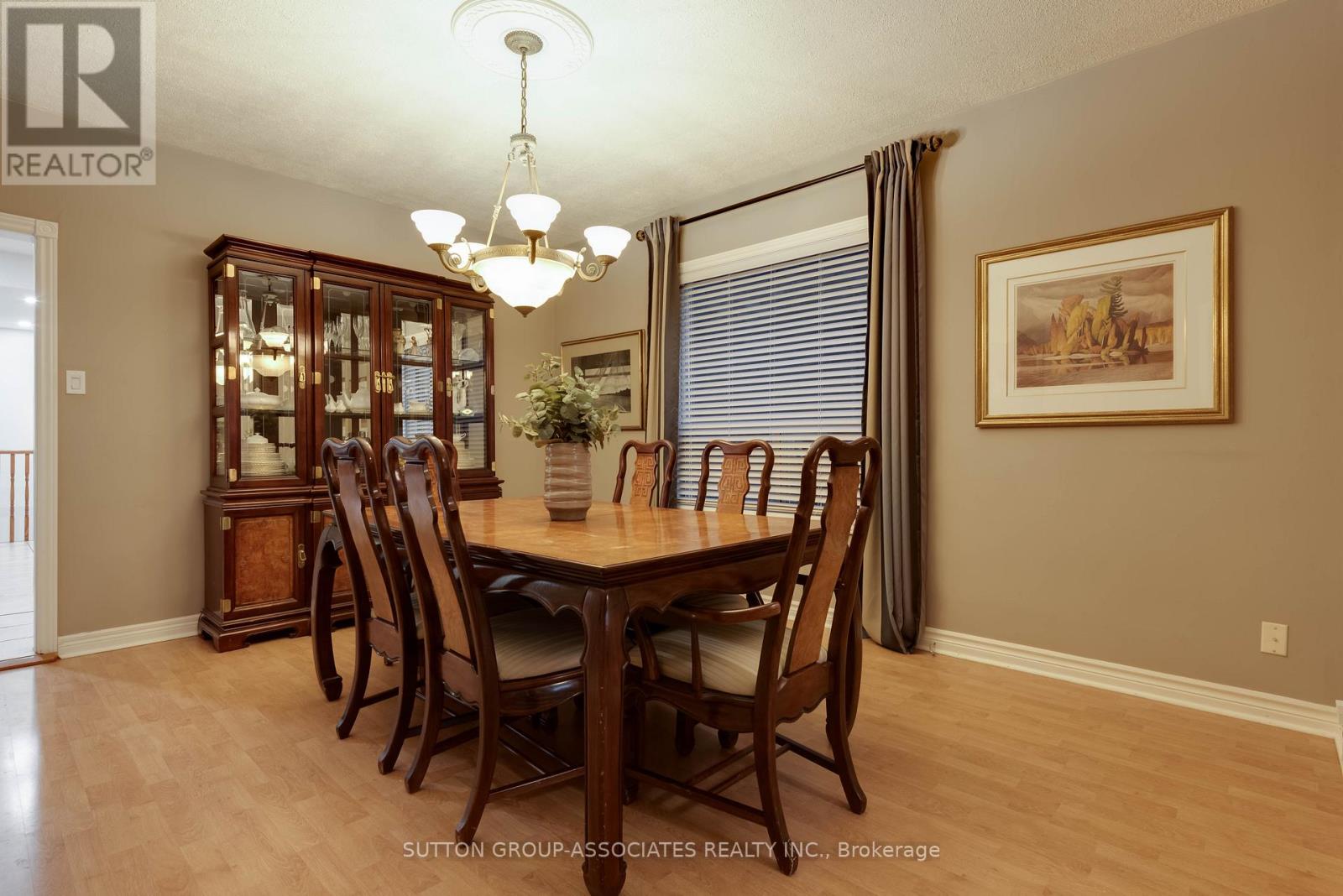 1057 St Clarens Avenue, Toronto, Ontario  M6H 3X8 - Photo 3 - W12757912