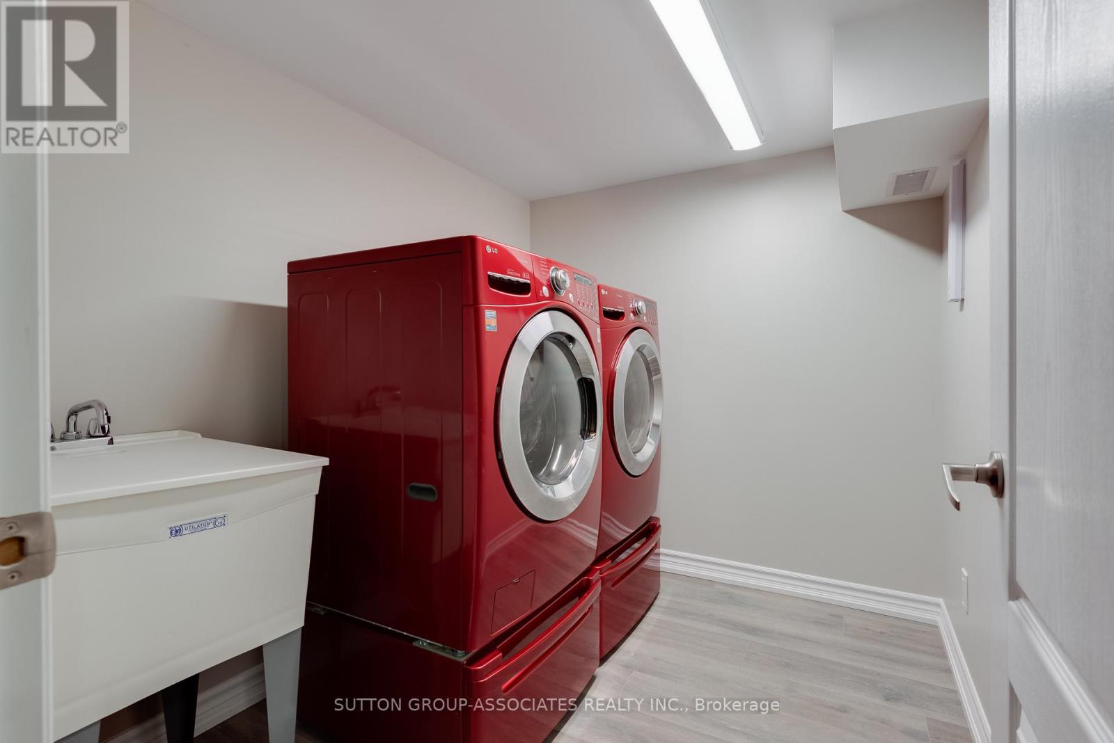 1057 St Clarens Avenue, Toronto, Ontario  M6H 3X8 - Photo 32 - W12757912