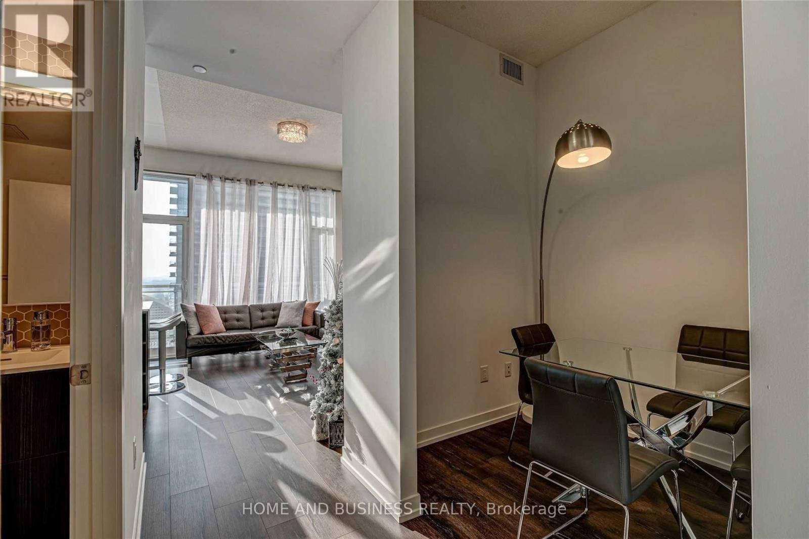 918 - 2520 Eglinton Avenue W, Mississauga, Ontario  L5M 0Y4 - Photo 12 - W12757934