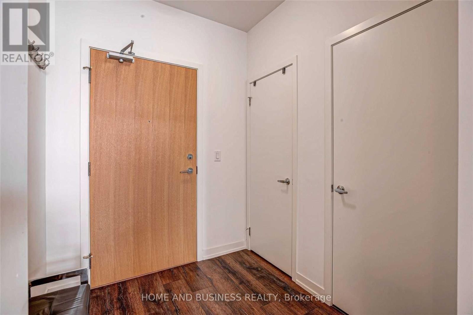 918 - 2520 Eglinton Avenue W, Mississauga, Ontario  L5M 0Y4 - Photo 16 - W12757934