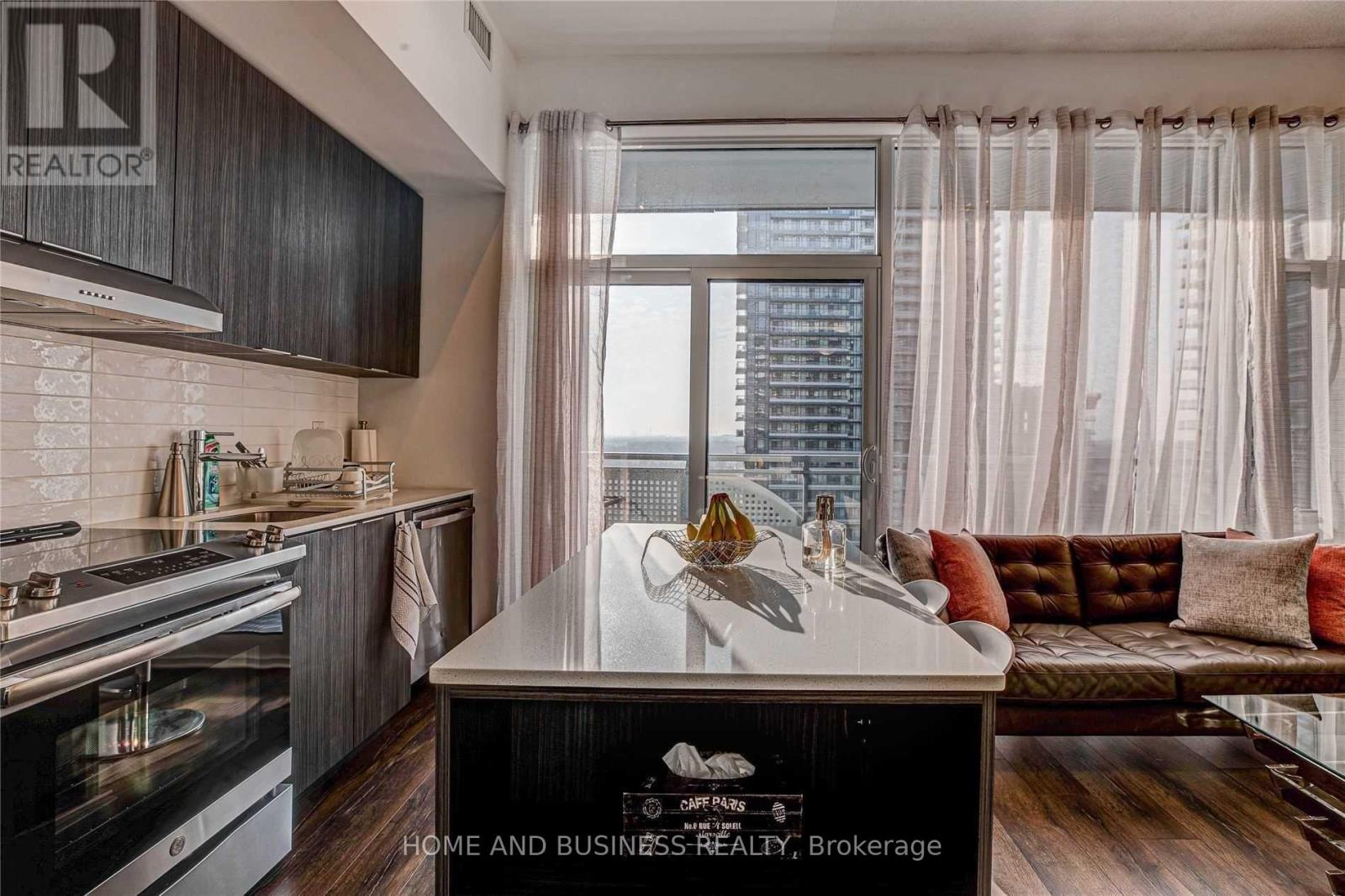 918 - 2520 Eglinton Avenue W, Mississauga, Ontario  L5M 0Y4 - Photo 9 - W12757934