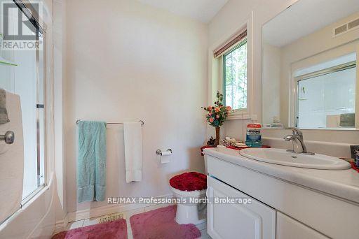 4696 County Road 21, Dysart Et Al, Ontario  K0M 1S0 - Photo 23 - X12757580