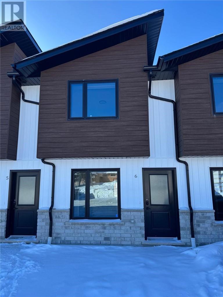 633 Notre Dame Unit# 6, Greater Sudbury, Ontario  P0M 1B0 - Photo 2 - 2126339