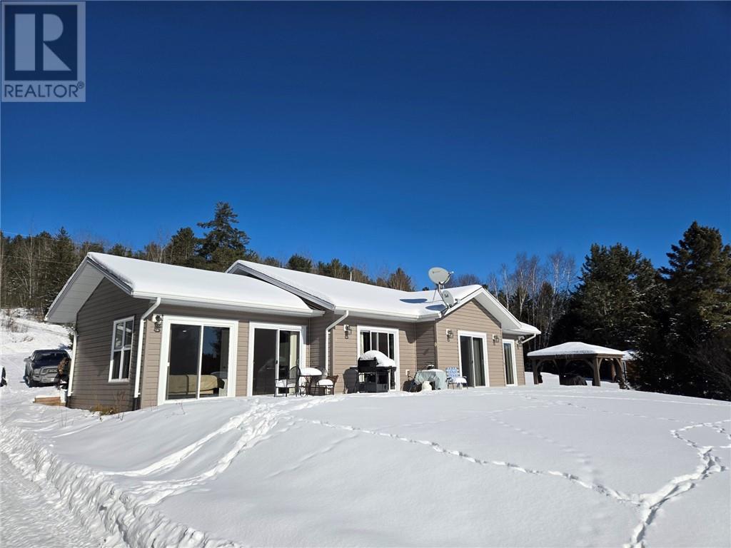 615 Pine Cove Road, st. charles, Ontario