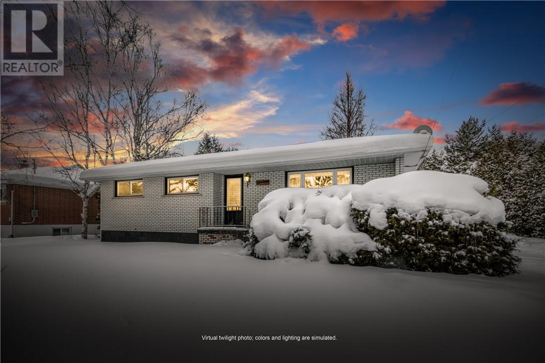 1658 1st Street, Val Caron, Ontario  P3N 1J9 - Photo 1 - 2126284