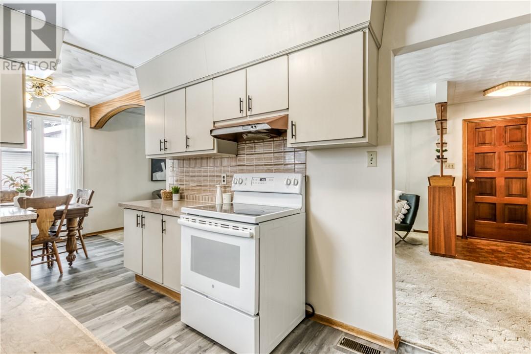 1658 1st Street, Val Caron, Ontario  P3N 1J9 - Photo 13 - 2126284