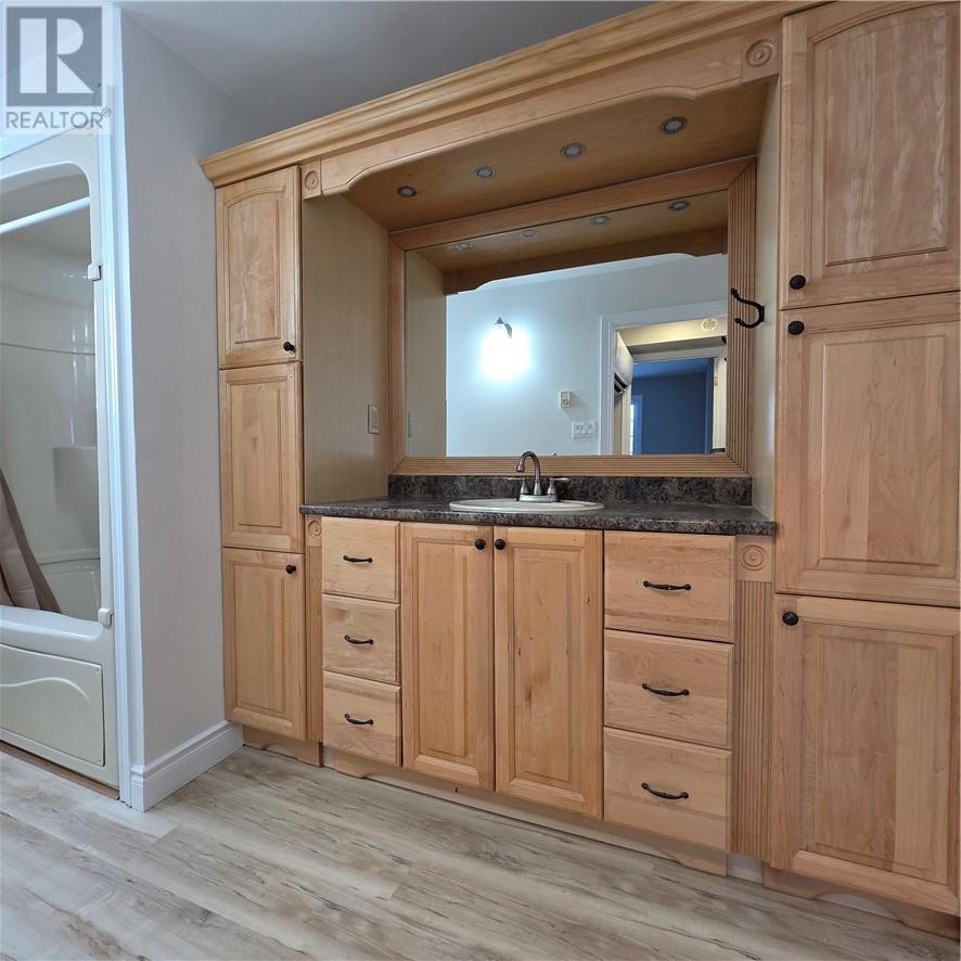 3315 Errington Avenue, Chelmsford, Ontario  P0M 1L0 - Photo 19 - 2126173