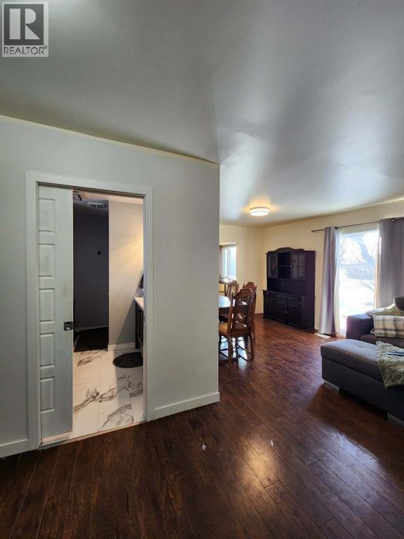 45459 Range Road 205, Rural Camrose County, Alberta  T0B 3L0 - Photo 13 - A2278361