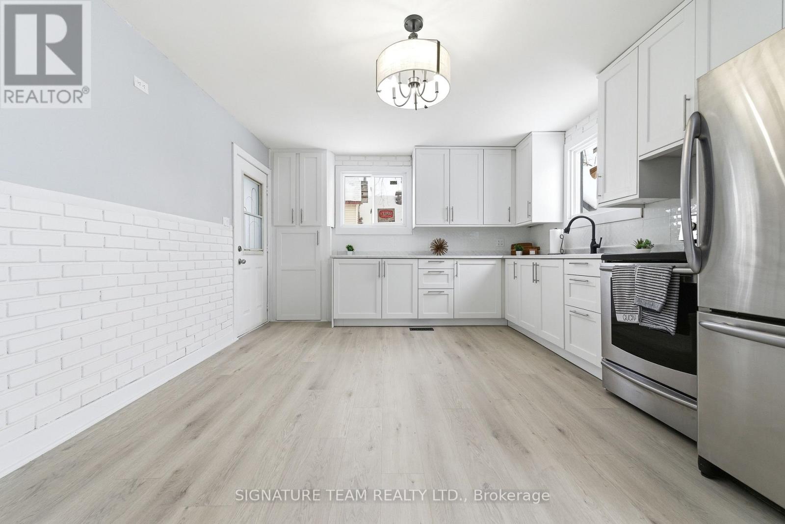 756 Pembroke Street W, Pembroke, Ontario  K8A 5P6 - Photo 10 - X12756584