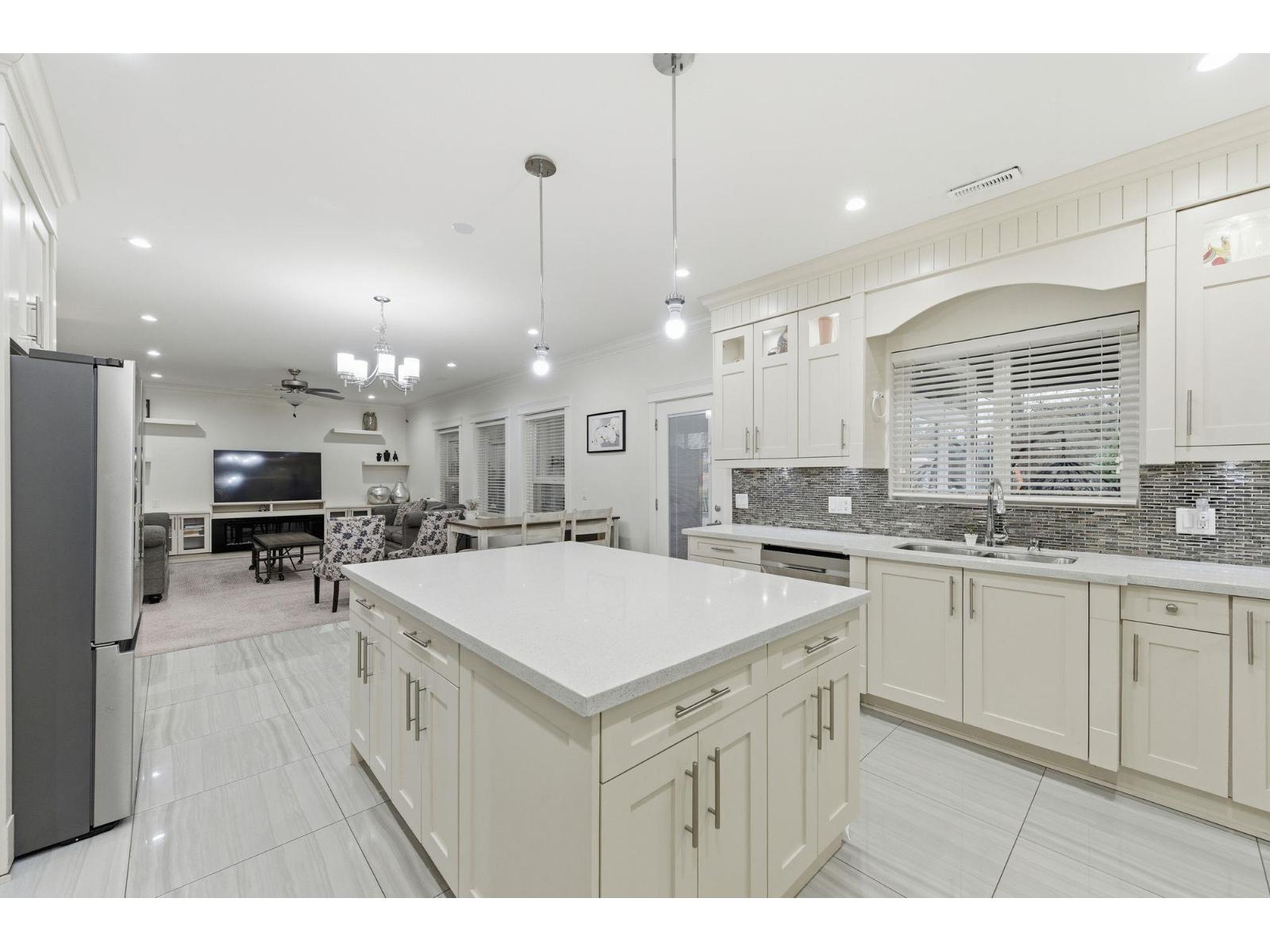 2365 264 Street, Langley, British Columbia  V4W 2L5 - Photo 14 - R3086092