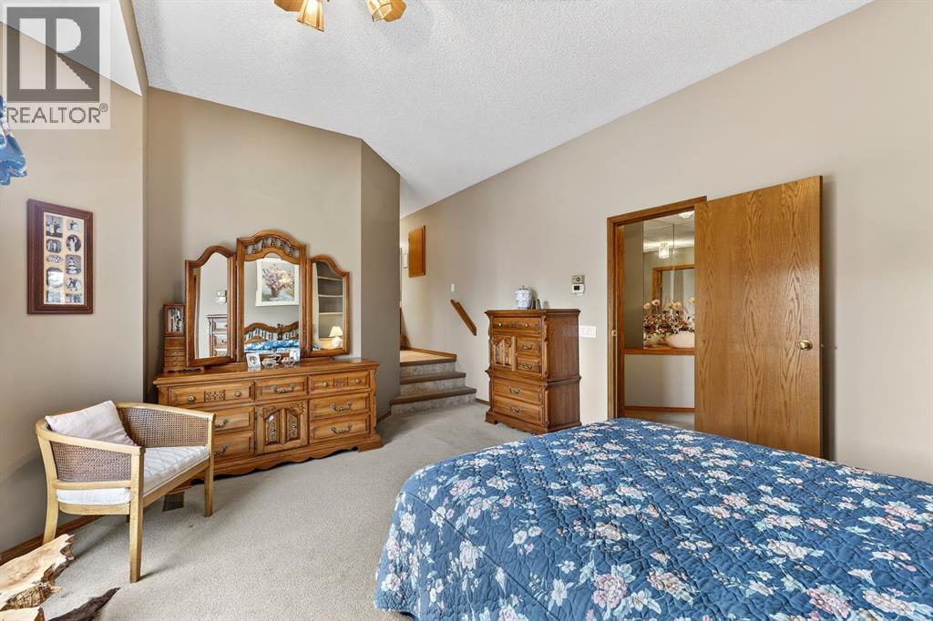 311 Douglasbank Drive Se, Calgary, Alberta  T2Z 2C7 - Photo 27 - A2277070