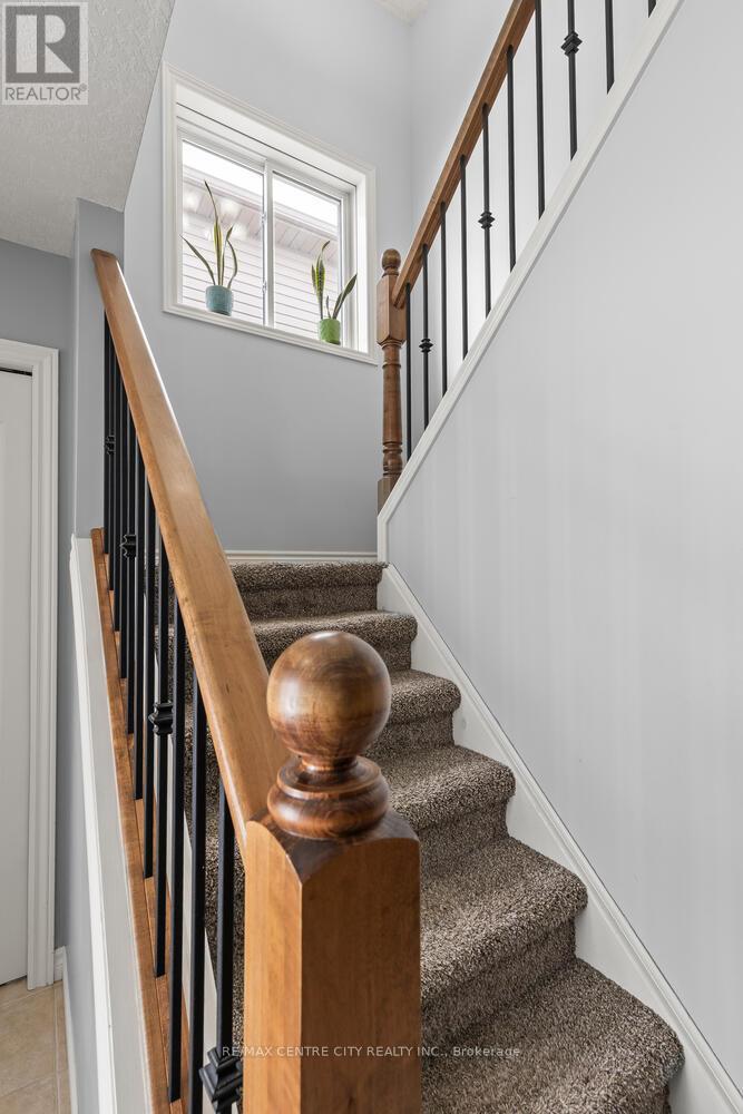 1301 Coronation Drive, London North, Ontario  N6G 0B4 - Photo 18 - X12757966