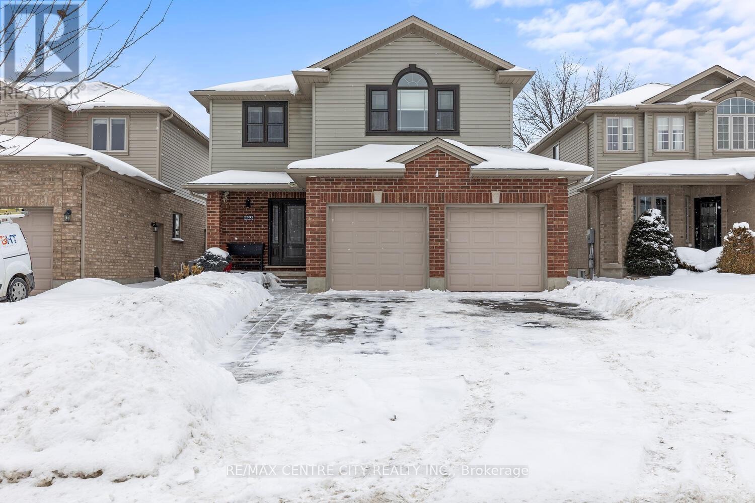 1301 Coronation Drive, London North, Ontario  N6G 0B4 - Photo 2 - X12757966