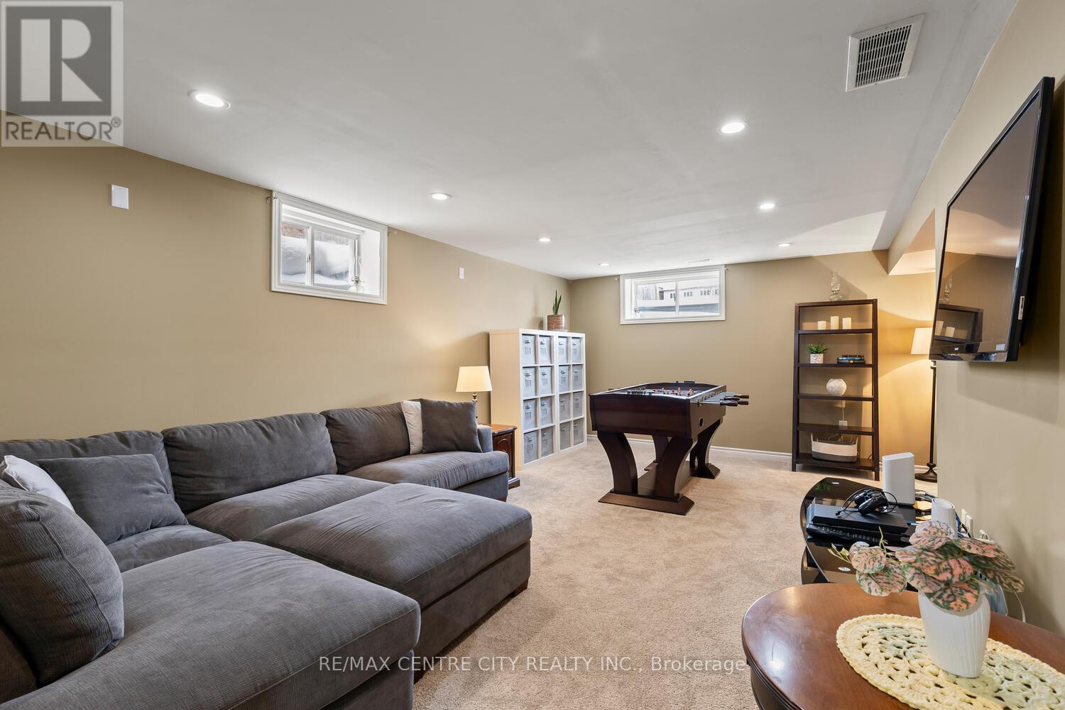 1301 Coronation Drive, London North, Ontario  N6G 0B4 - Photo 31 - X12757966