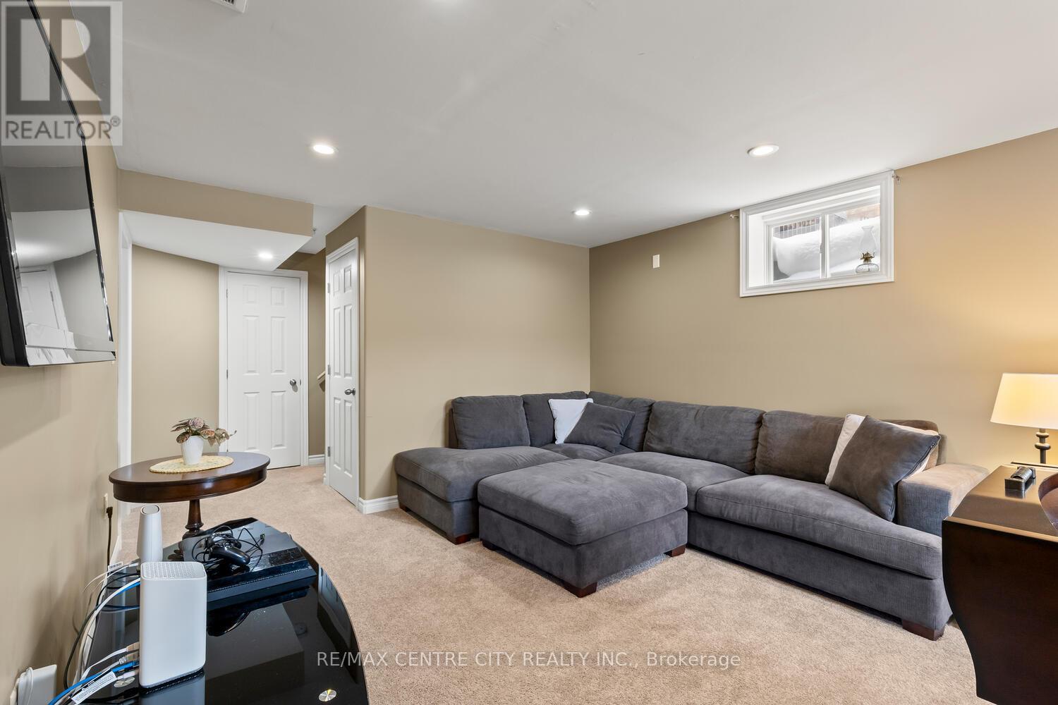 1301 Coronation Drive, London North, Ontario  N6G 0B4 - Photo 32 - X12757966