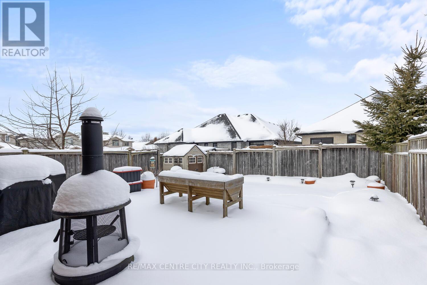 1301 Coronation Drive, London North, Ontario  N6G 0B4 - Photo 4 - X12757966