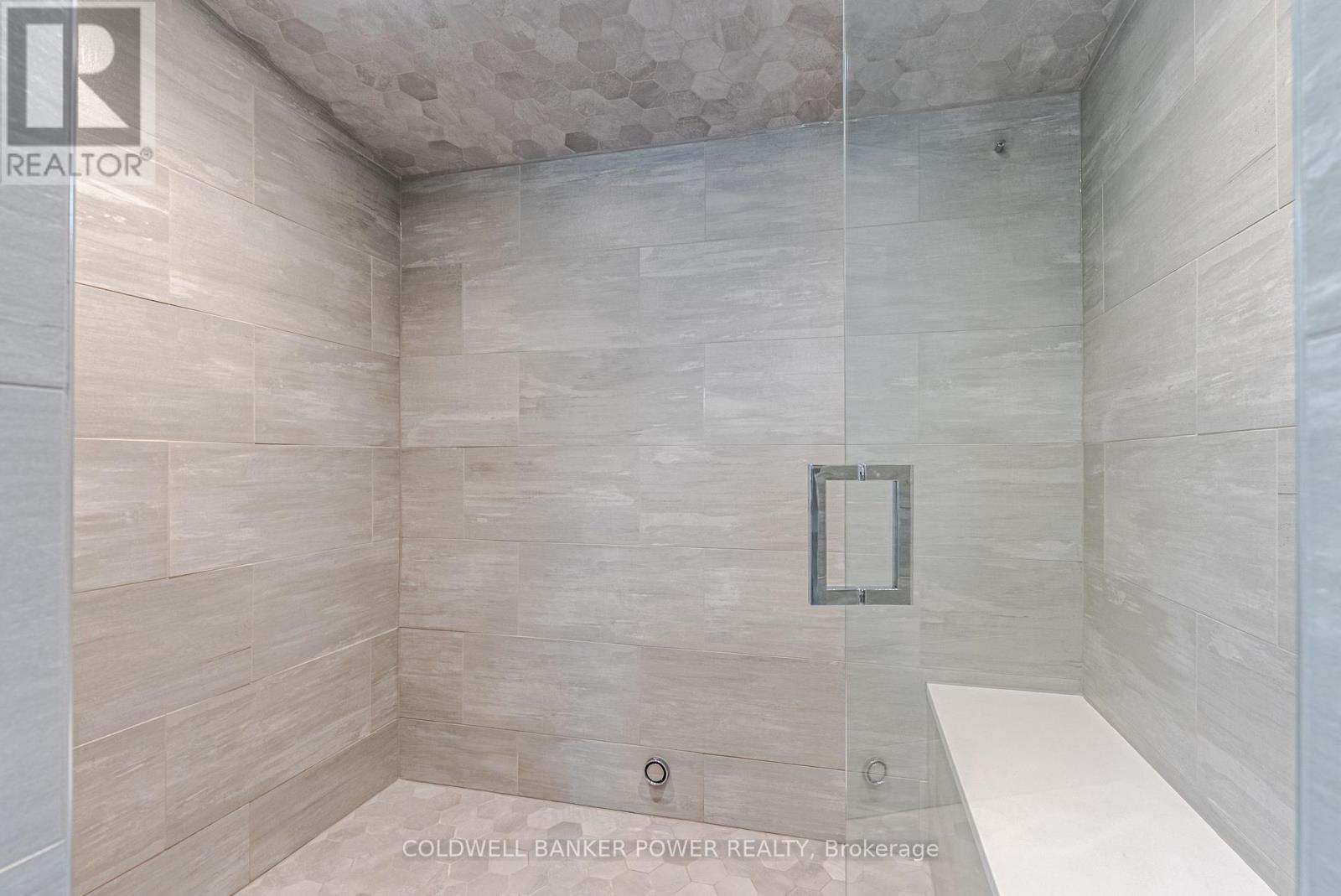 1 Mckenzie Avenue, London South, Ontario  N6C 1V1 - Photo 23 - X12757990