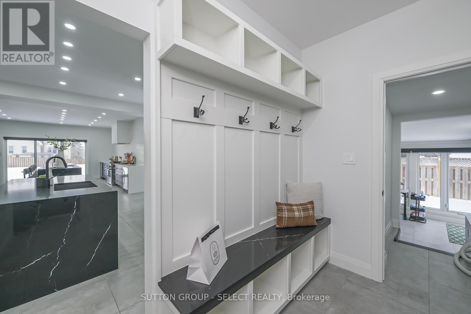 288 Windermere Court W, London North, Ontario  N6G 4J5 - Photo 25 - X12758008