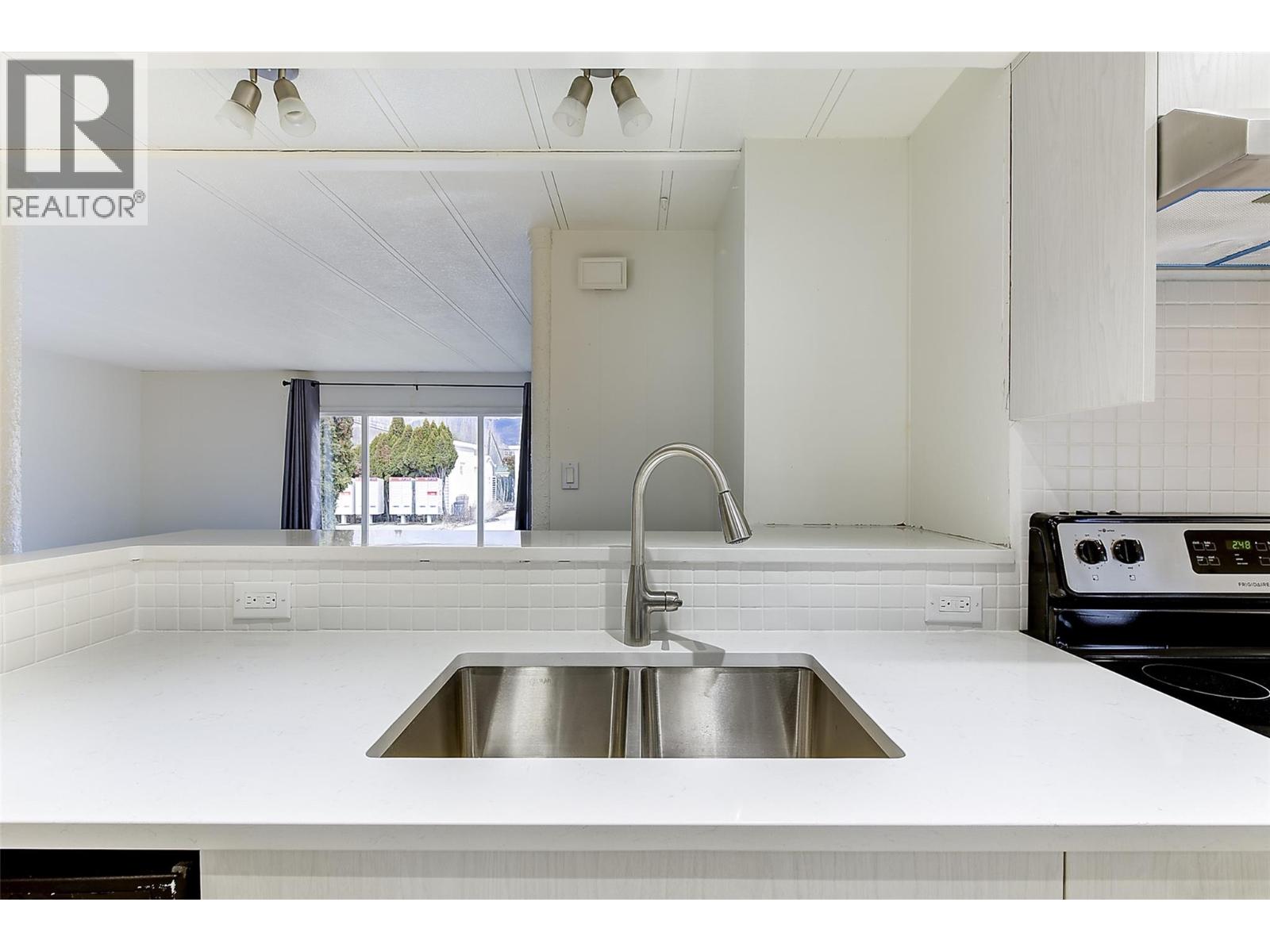 1880 Old Boucherie Road Unit# 148, West Kelowna, British Columbia  V4T 1Z3 - Photo 13 - 10374586