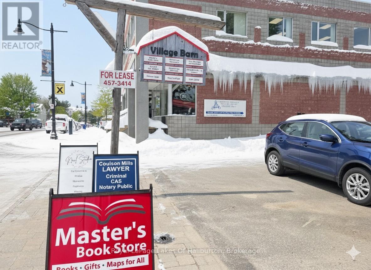 Loft Space - 195 Highland Street, Dysart Et Al (Dysart), Ontario  K0M 1S0 - Photo 2 - X12757732