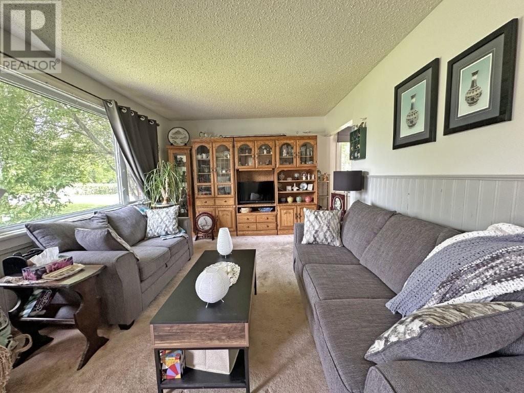 2 Stewart Ave, Red Rock, Ontario  P0T 2P0 - Photo 4 - TB2600162