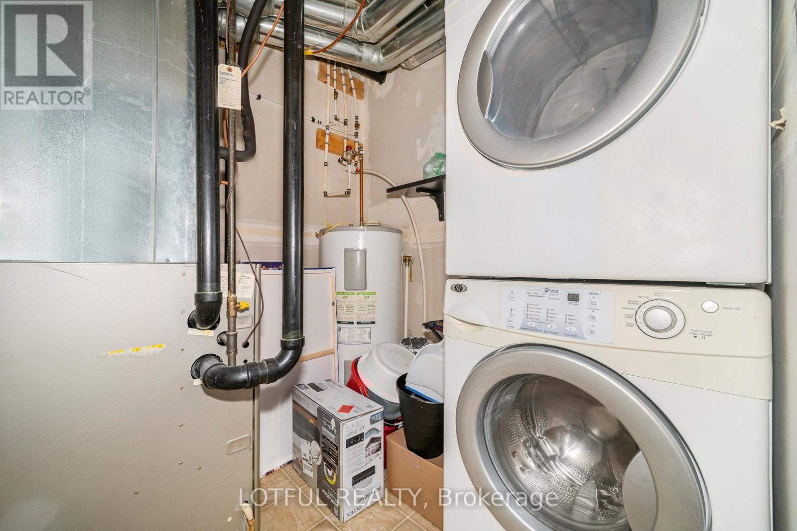 58 Steele Park Private, Ottawa, Ontario  K1J 0J2 - Photo 16 - X12758060