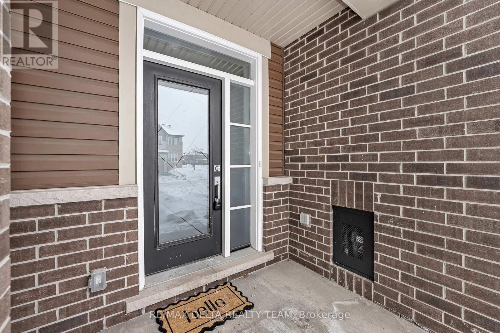 23 Damselfish Walk, Ottawa, Ontario  K4A 1L3 - Photo 2 - X12758074