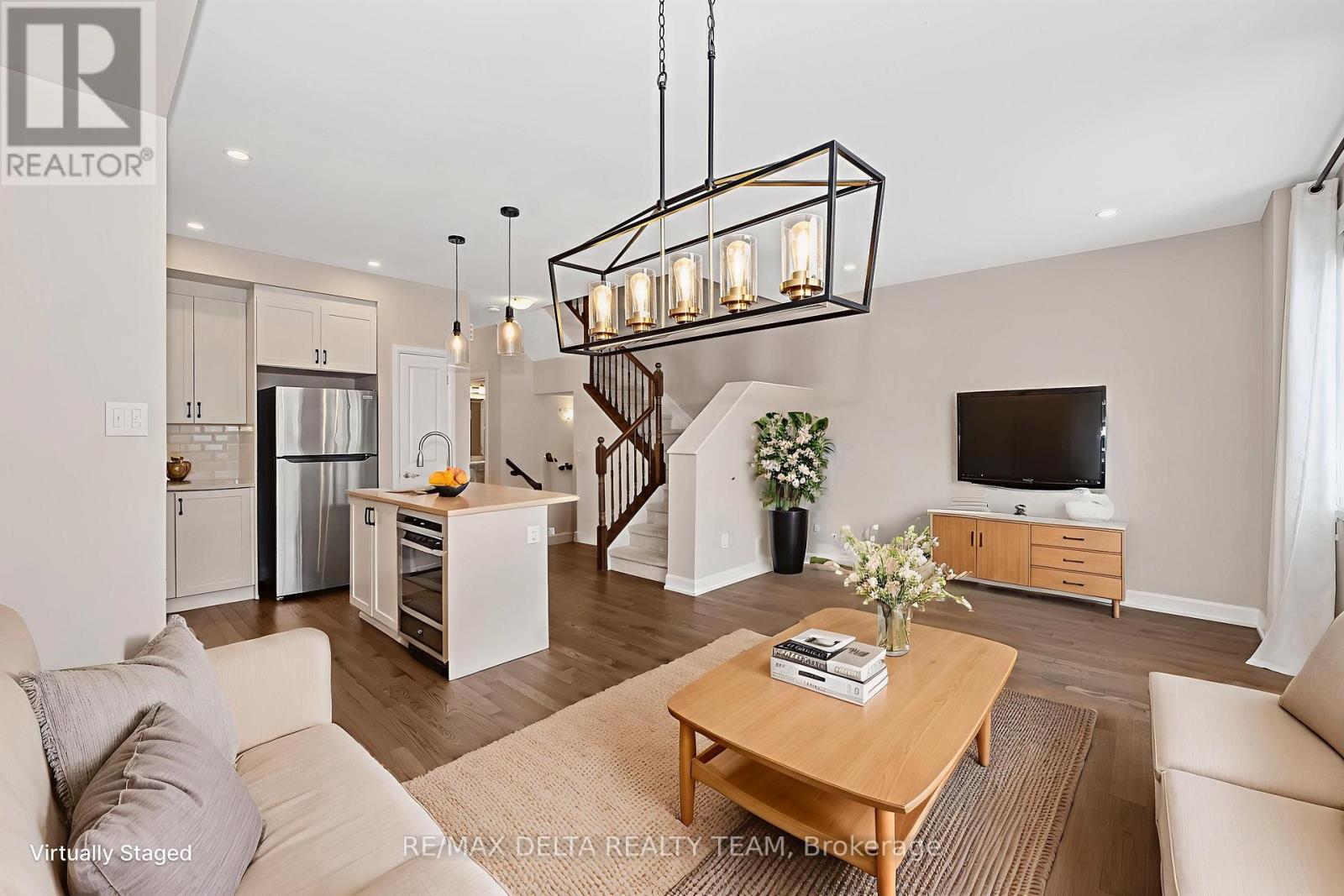 23 Damselfish Walk, Ottawa, Ontario  K4A 1L3 - Photo 4 - X12758074