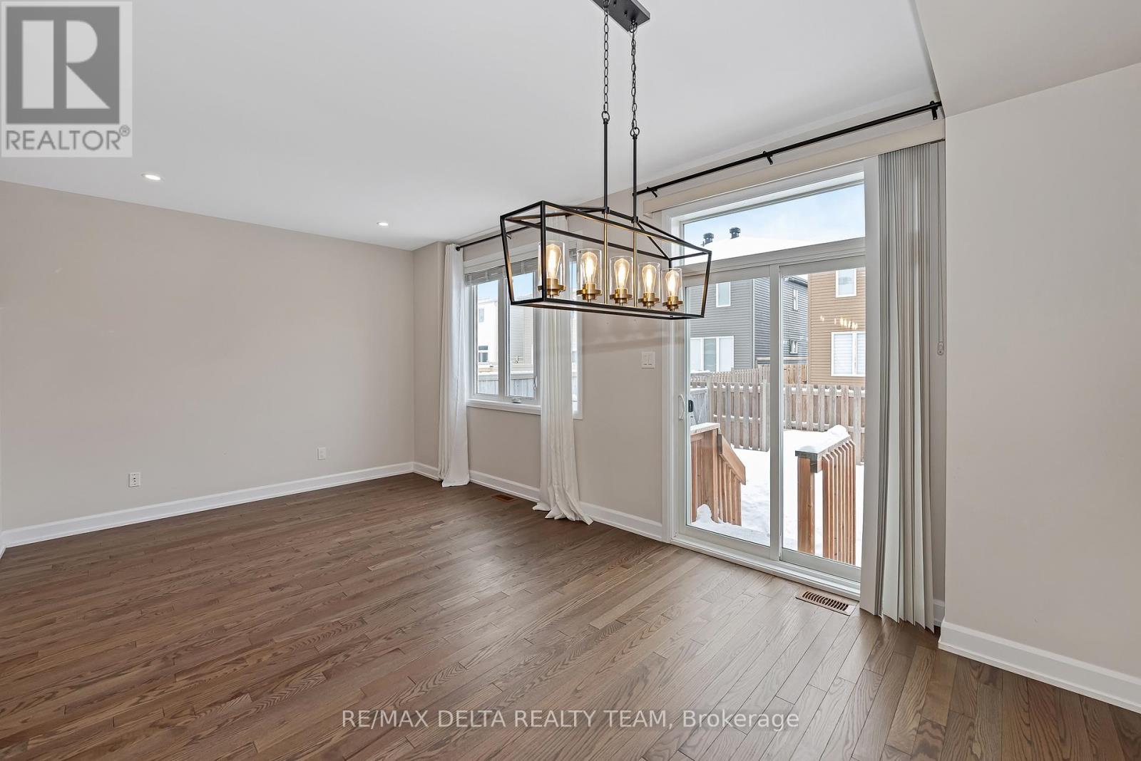 23 Damselfish Walk, Ottawa, Ontario  K4A 1L3 - Photo 7 - X12758074