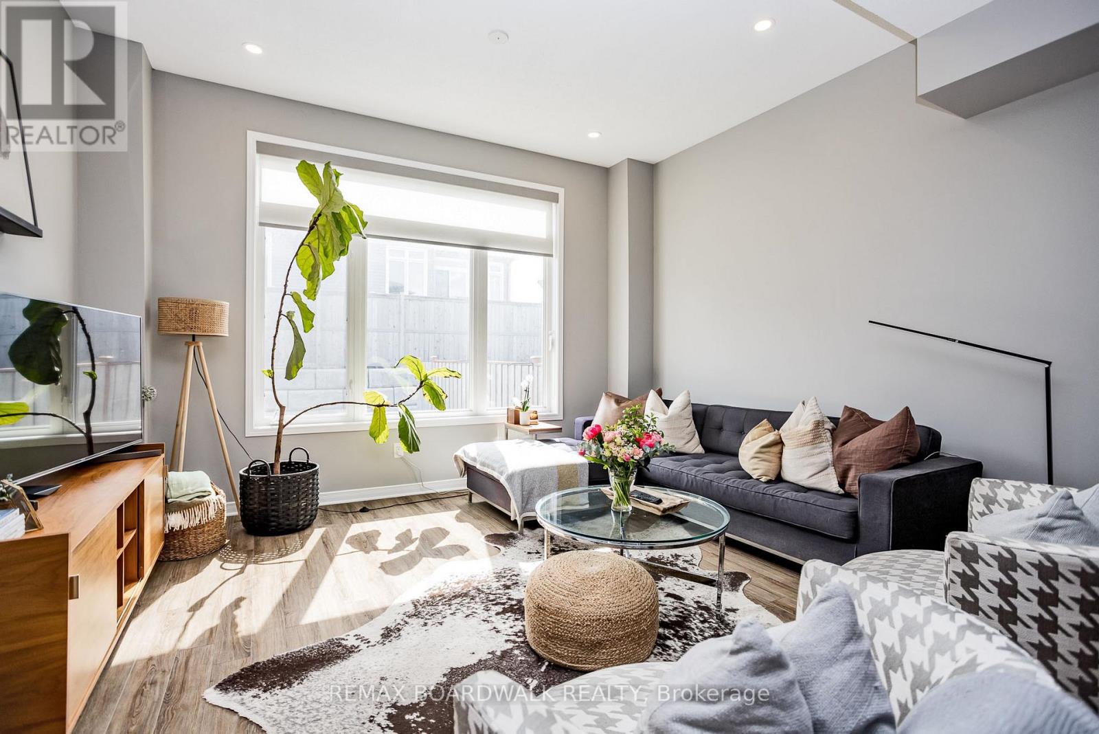 503 Edenwylde Drive, Ottawa, Ontario  K2S 2K4 - Photo 8 - X12758082