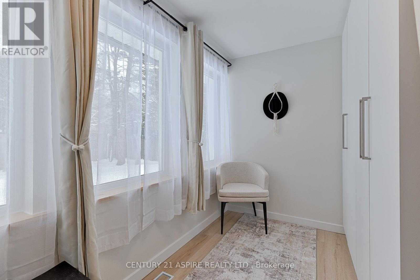 31 East Street E, Petawawa, Ontario  K8H 2N7 - Photo 12 - X12758056