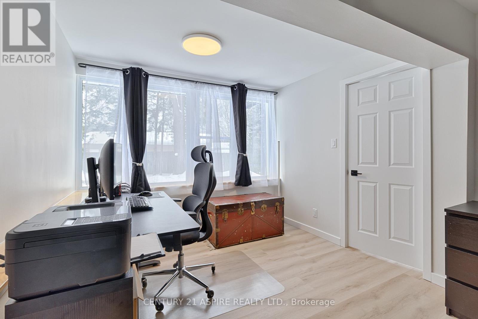 31 East Street E, Petawawa, Ontario  K8H 2N7 - Photo 23 - X12758056