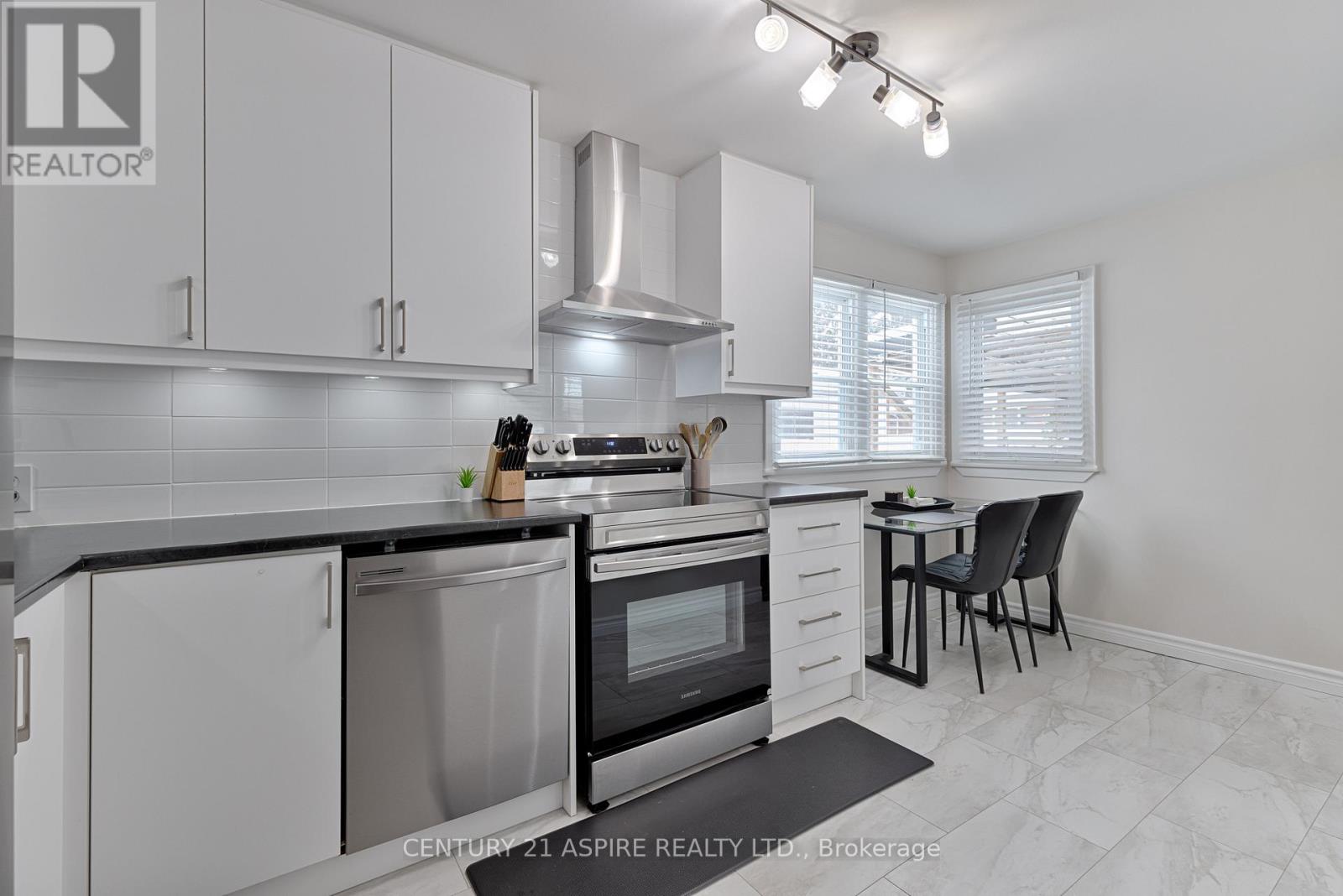 31 East Street E, Petawawa, Ontario  K8H 2N7 - Photo 27 - X12758056