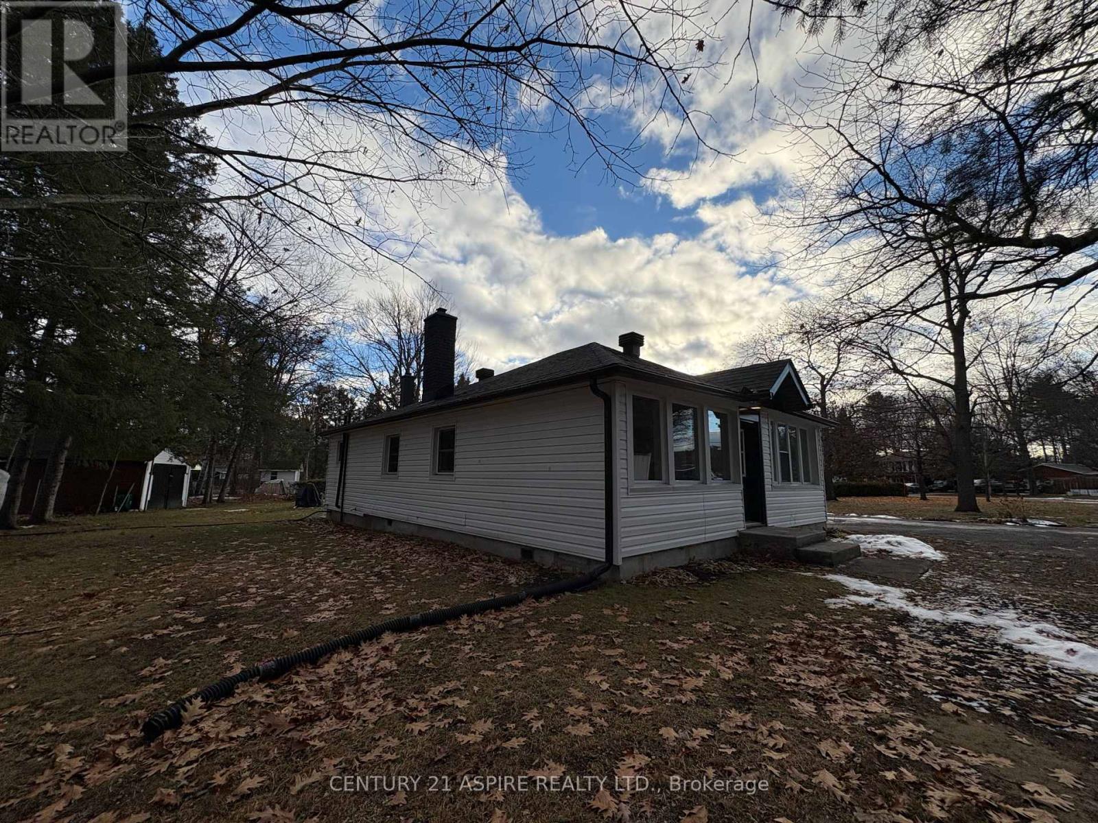 31 East Street E, Petawawa, Ontario  K8H 2N7 - Photo 39 - X12758056