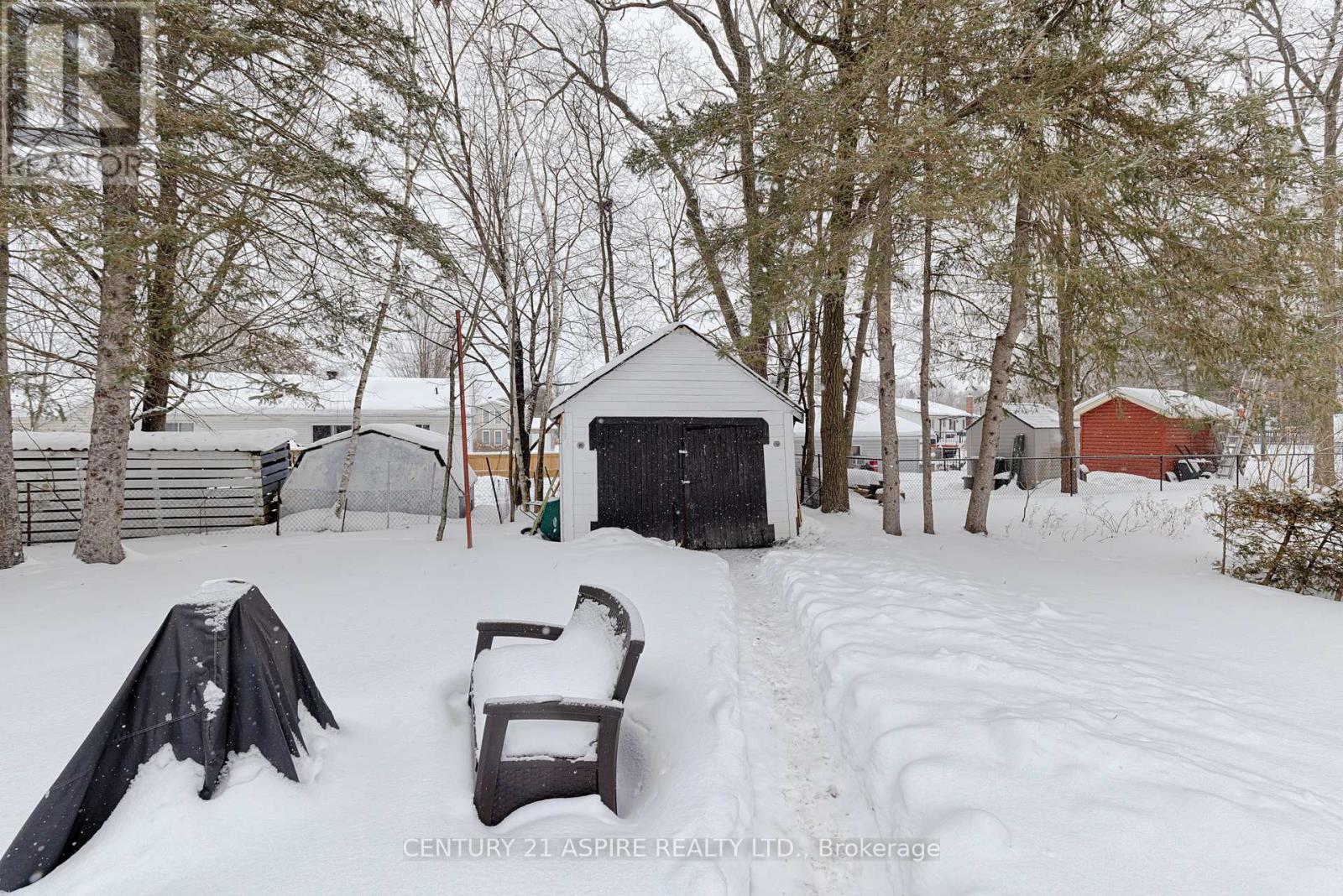 31 East Street E, Petawawa, Ontario  K8H 2N7 - Photo 4 - X12758056