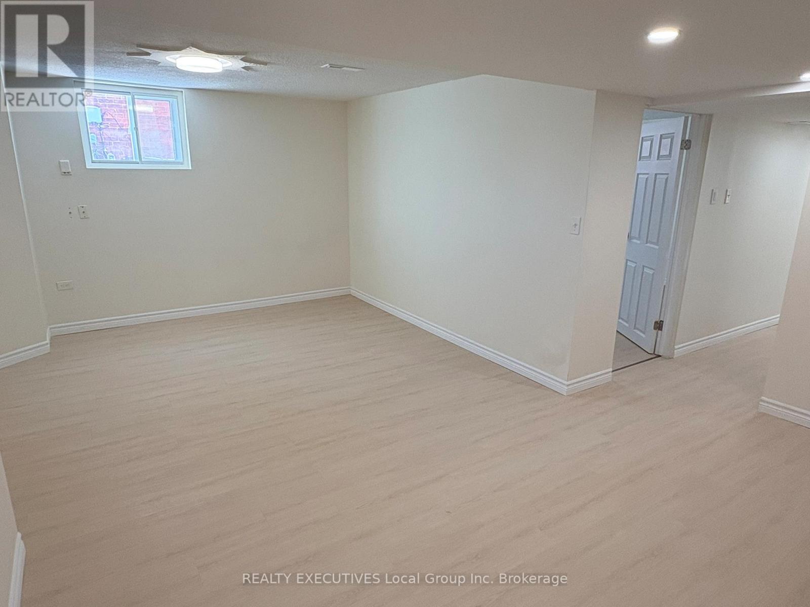 519 Worthington Street E, North Bay (Central), Ontario  P1B 1H7 - Photo 22 - X12757546