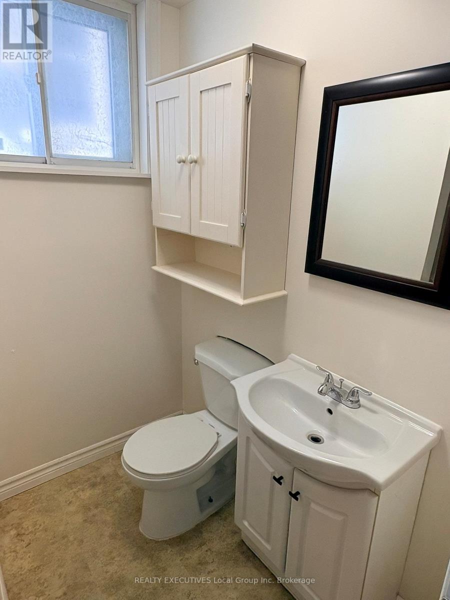 519 Worthington Street E, North Bay (Central), Ontario  P1B 1H7 - Photo 30 - X12757552