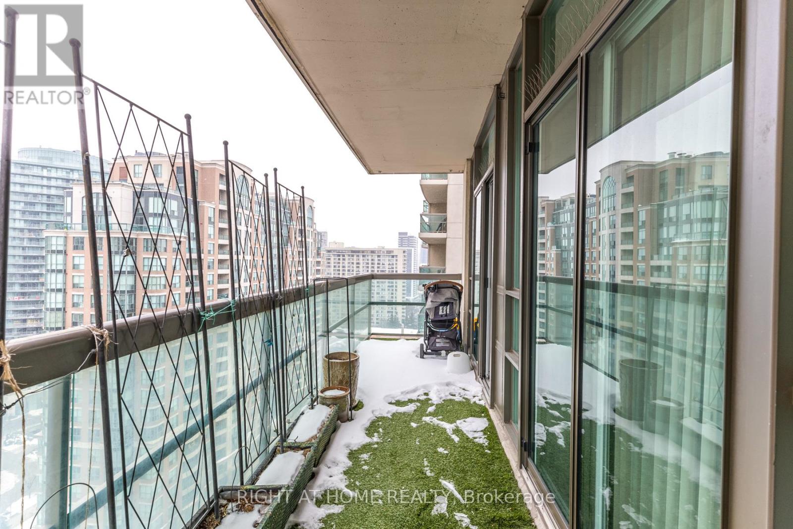 2002 - 509 Beecroft Road, Toronto, Ontario  M2N 0A3 - Photo 27 - C12556106