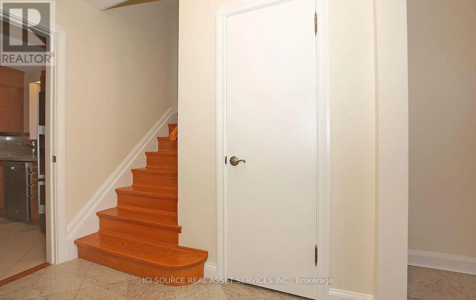 34 Gwendolen Crescent, Toronto, Ontario  M2N 2L7 - Photo 18 - C12602138