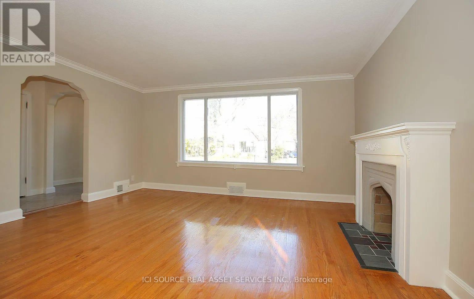 34 Gwendolen Crescent, Toronto, Ontario  M2N 2L7 - Photo 7 - C12602138