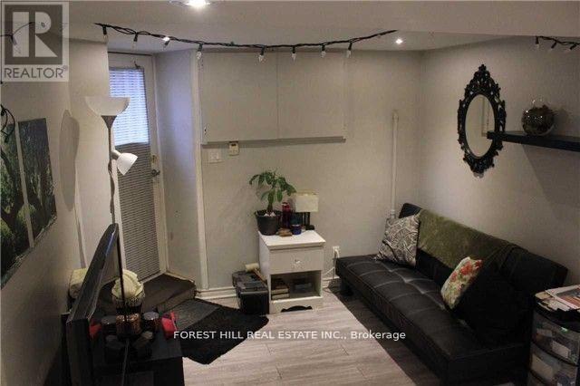 Lower - 67 Brunswick Avenue, Toronto, Ontario  M5S 2L8 - Photo 14 - C12613846