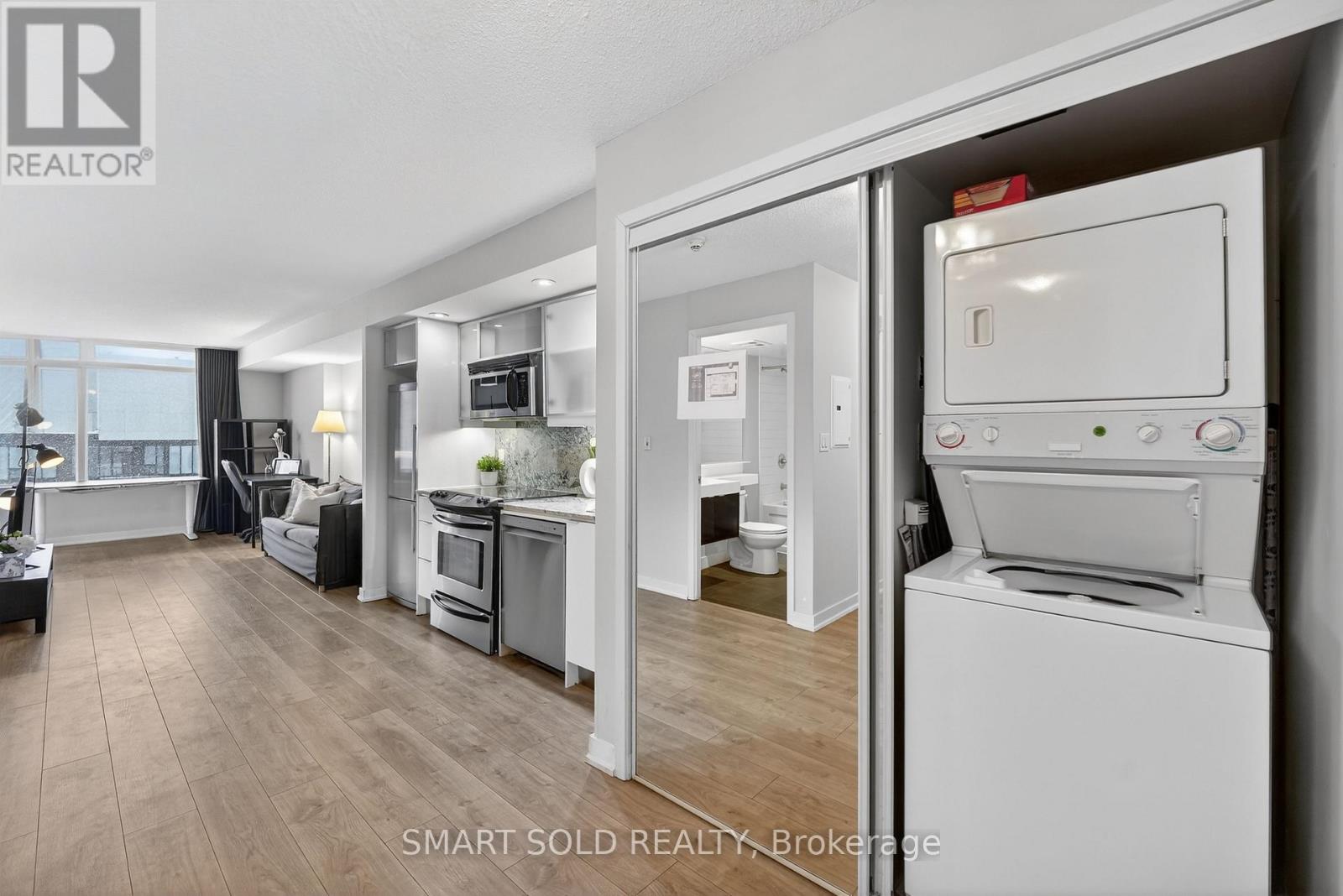 4608 - 25 Telegram Mews, Toronto, Ontario  M5V 4A9 - Photo 20 - C12674994