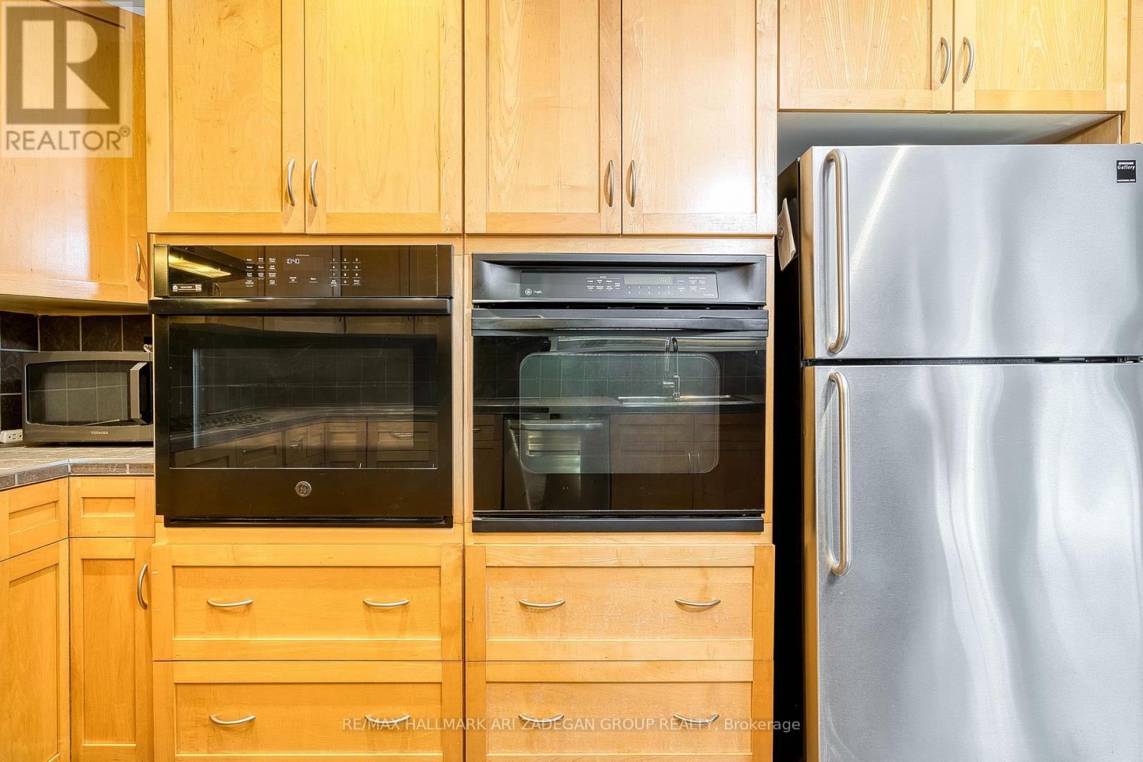 238 Searle Avenue, Toronto, Ontario  M3H 4B9 - Photo 15 - C12749388