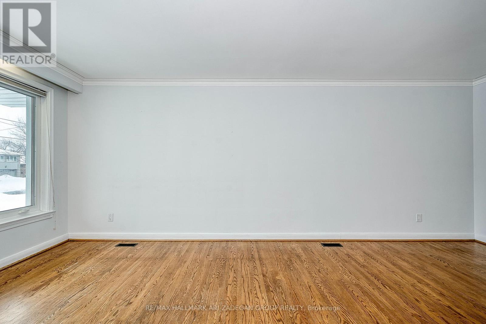 238 Searle Avenue, Toronto, Ontario  M3H 4B9 - Photo 7 - C12749388