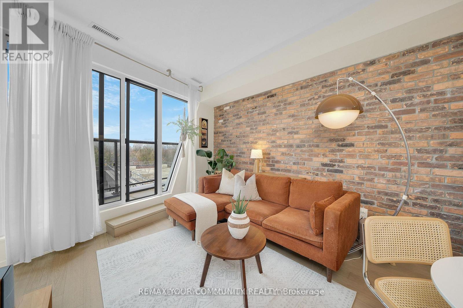 602 - 138 St.helens Avenue, Toronto, Ontario  M6H 0B8 - Photo 9 - C12752504