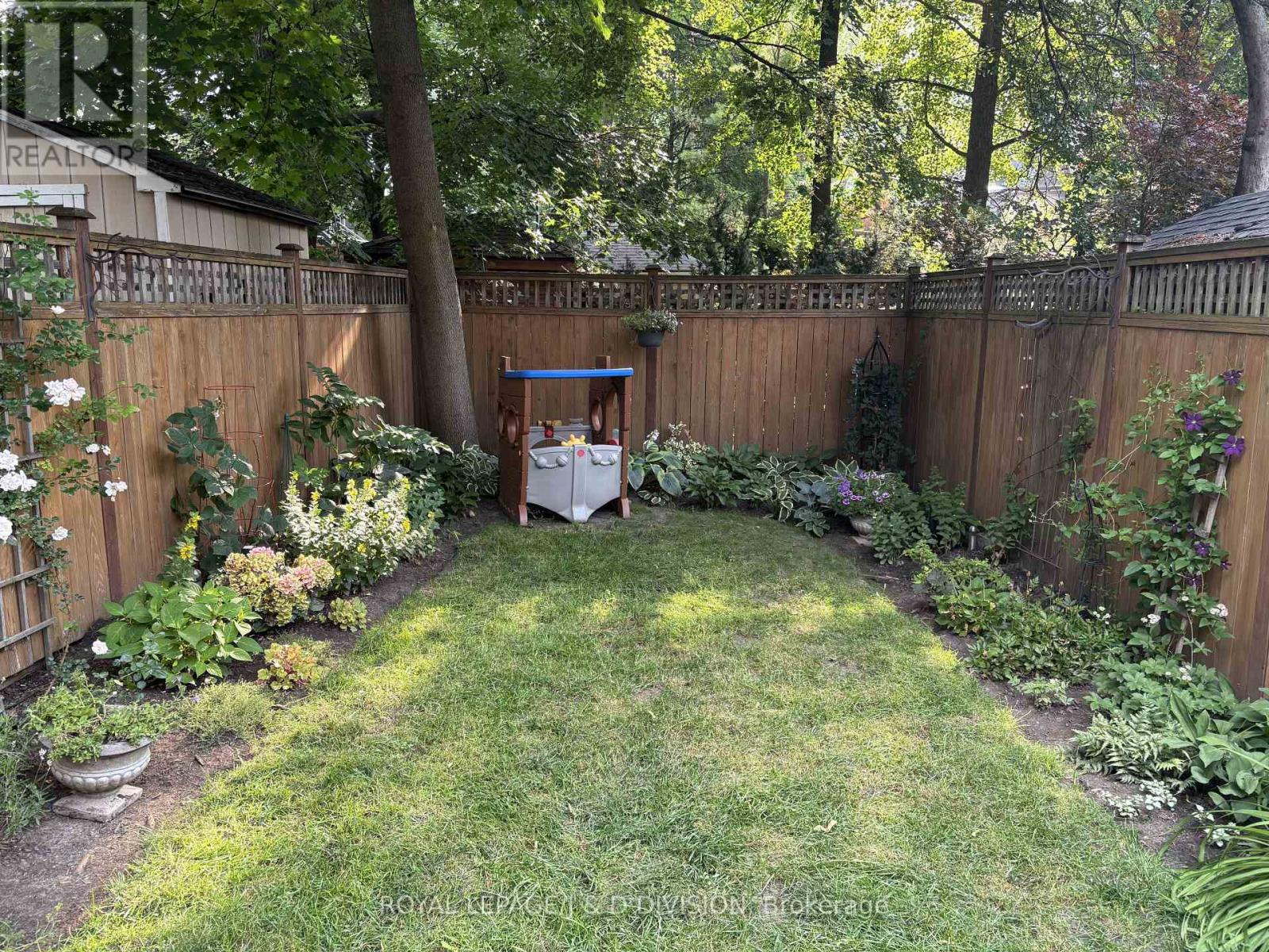 65 Edith Drive, Toronto, Ontario  M4R 1Z1 - Photo 33 - C12753088